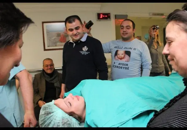 ALİ KEREM İLİNGİ'NİN Web Sayfası – doğum hikayesi fotoğrafı 38/78 · Songül Turgut, İzmir