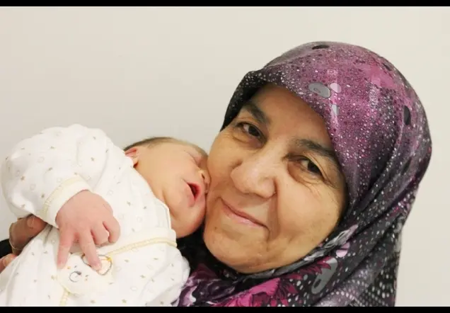 ARAT ÇALIŞKAN'ın Web Sayfası – doğum hikayesi fotoğrafı 54/58 · Songül Turgut, İzmir