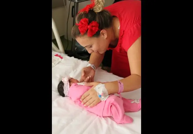 AYŞE ZEREN GAZELLER'in Web Sayfası – doğum hikayesi fotoğrafı 33/43 · Songül Turgut, İzmir