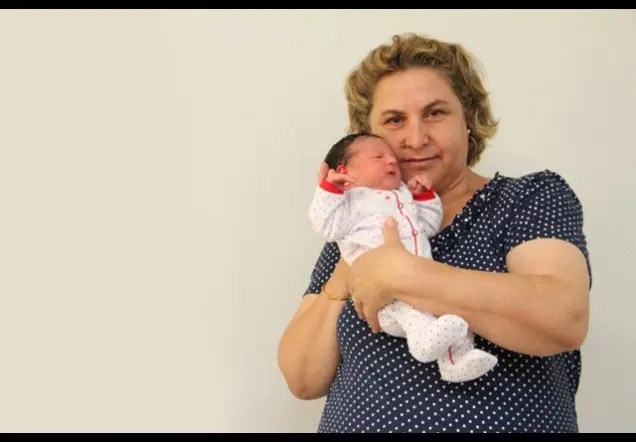 BEREN KÖSEOĞLU'nun Web Sayfası – doğum hikayesi fotoğrafı 42/44 · Songül Turgut, İzmir