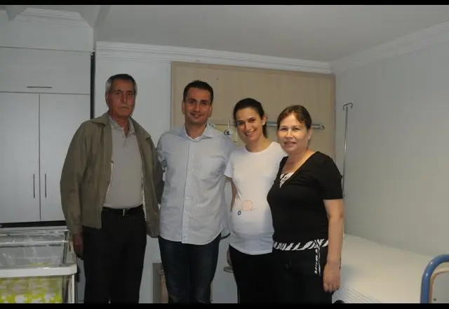 BERK ODABAŞI'nın Web Sayfası – doğum hikayesi fotoğrafı 2/45 · Songül Turgut, İzmir