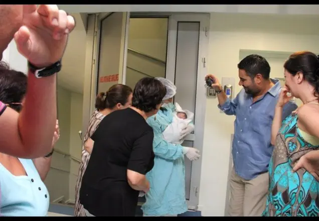 DEMİR SEZER'in WEB SAYFASI – doğum hikayesi fotoğrafı 21/71 · Songül Turgut, İzmir