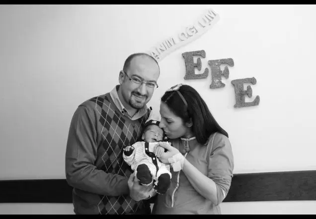 Efe Yapıcı'nın Web Sayfası – doğum hikayesi fotoğrafı 40/71 · Songül Turgut, İzmir