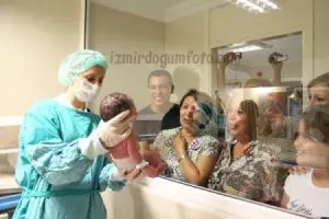 EGE ERBAYRAM – doğum hikayesi fotoğrafı 11/26 · Songül Turgut, İzmir