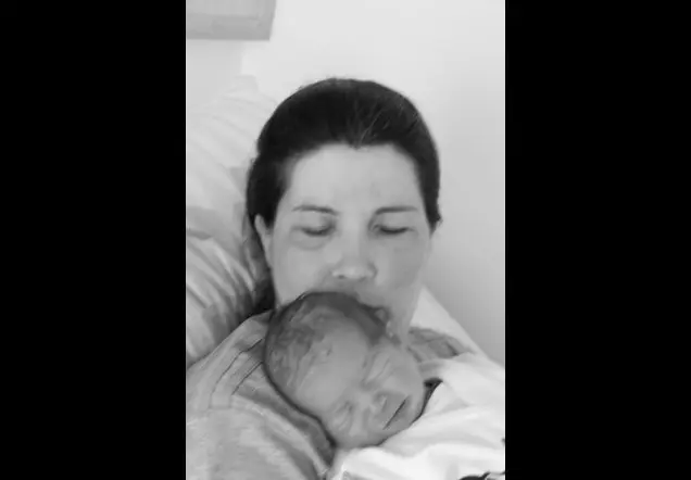 EGE GÜNGÖR'ün Web Sayfası – doğum hikayesi fotoğrafı 74/78 · Songül Turgut, İzmir