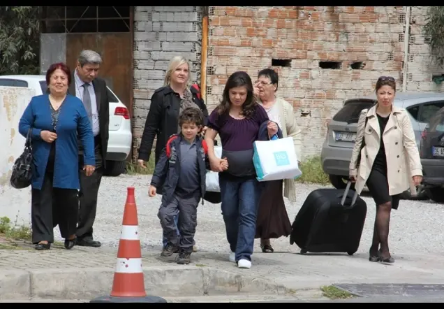 GÜLCE TURGUT'un Web Sayfası – doğum hikayesi fotoğrafı 2/94 · Songül Turgut, İzmir
