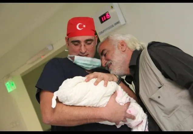 GÜNCE ARYA EYÜBOĞLU – doğum hikayesi fotoğrafı 30/71 · Songül Turgut, İzmir