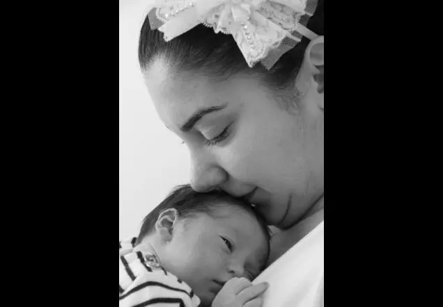 GÜNCE ARYA EYÜBOĞLU – doğum hikayesi fotoğrafı 65/71 · Songül Turgut, İzmir