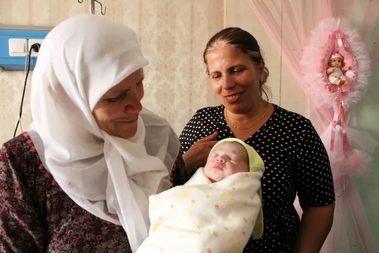 İKLİM KEÇECİLER'in Web Sayfası – doğum hikayesi fotoğrafı 28/52 · Songül Turgut, İzmir