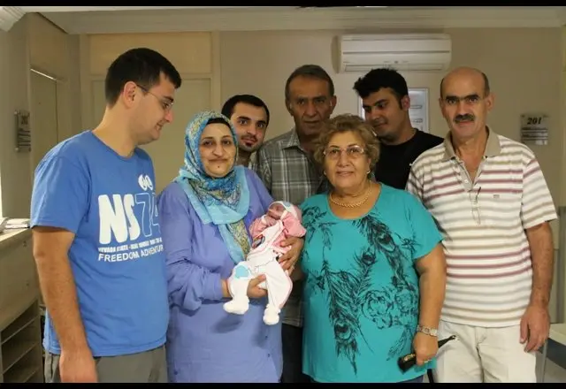 İSMAİL HARUN'UN Web Sayfası – doğum hikayesi fotoğrafı 23/32 · Songül Turgut, İzmir