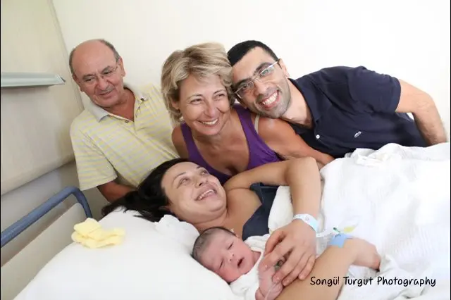 KAYA AYDIN'ın Web Sayfası – doğum hikayesi fotoğrafı 22/25 · Songül Turgut, İzmir