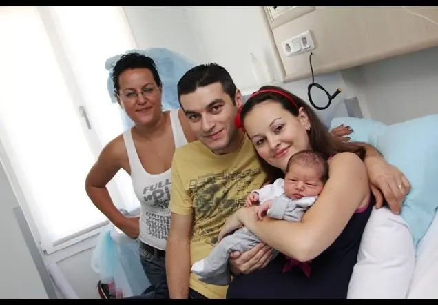 TOPRAK SOYAL'ın Web Sayfası – doğum hikayesi fotoğrafı 57/61 · Songül Turgut, İzmir