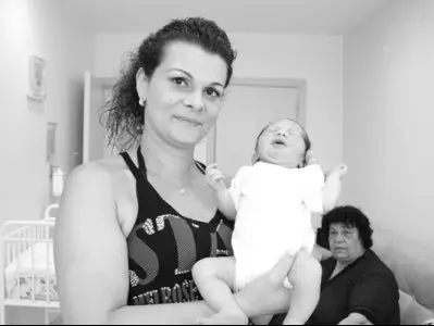 Tunç Celep'in Web Sayfası – doğum hikayesi fotoğrafı 17/32 · Songül Turgut, İzmir