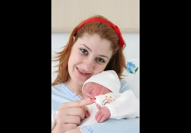 URAS ŞENGÜL'ün Web Sayfası – doğum hikayesi fotoğrafı 54/59 · Songül Turgut, İzmir